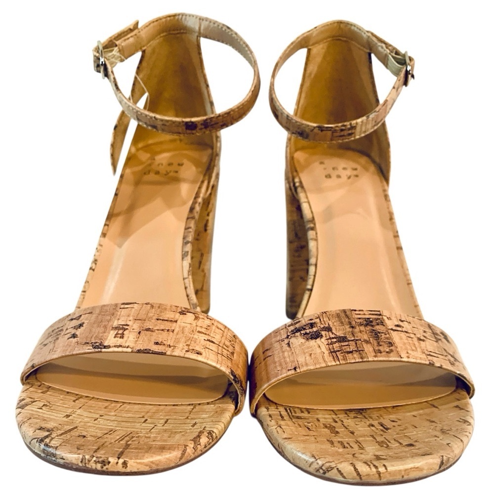 Sexy Ankle Strap 3.75” High Block Heel Open Toe Sandals Faux Cork Design Size 8 - Picture 2 of 15